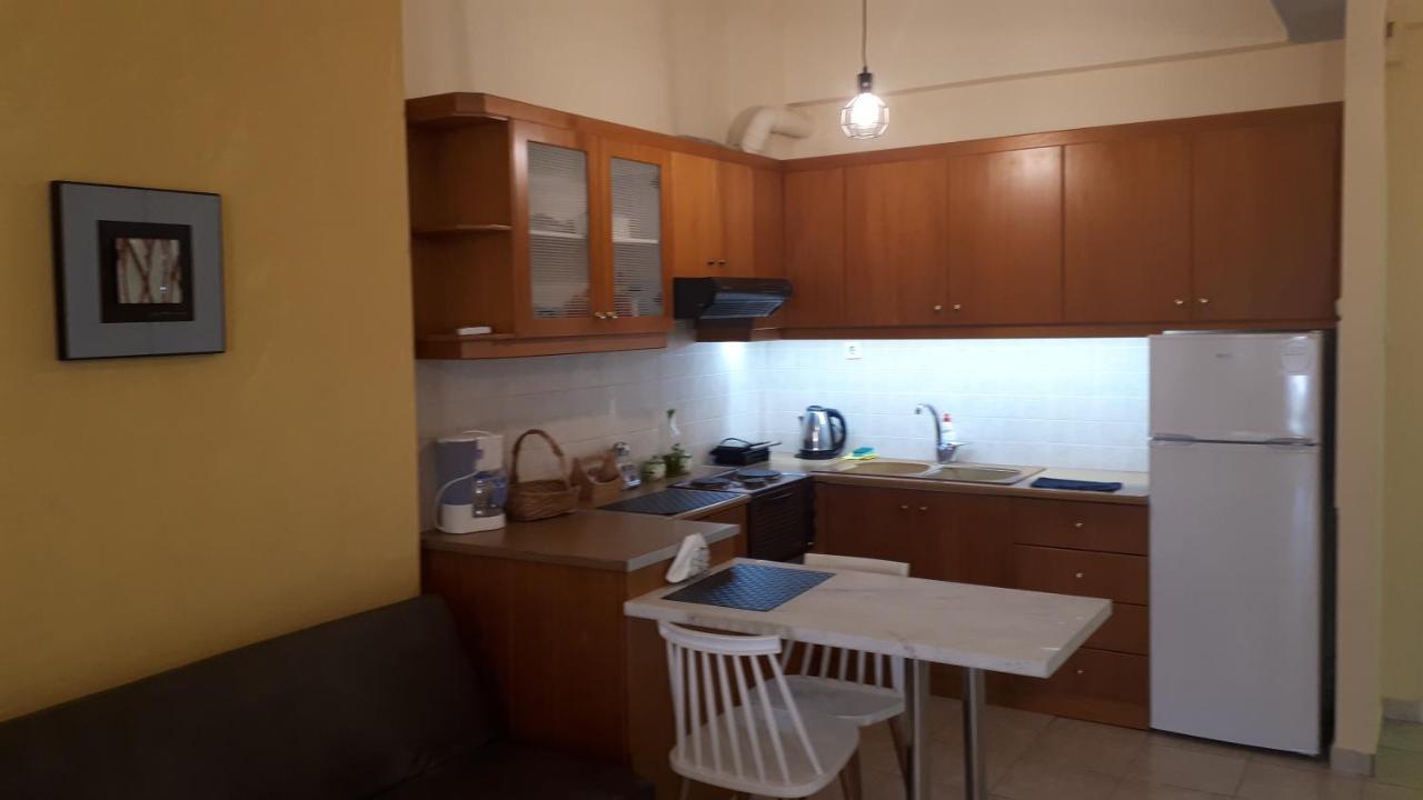 Oscar Studio Kalamata City Centre ภายนอก รูปภาพ