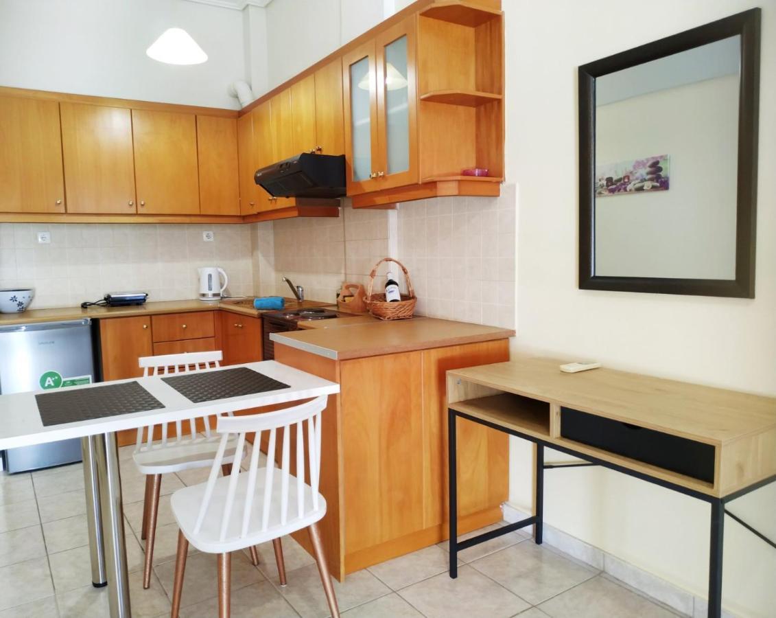 Oscar Studio Kalamata City Centre ภายนอก รูปภาพ
