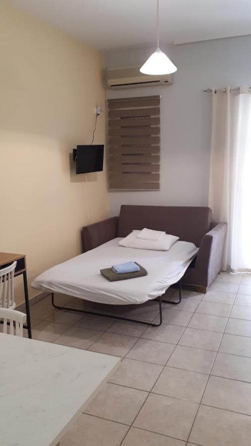 Oscar Studio Kalamata City Centre ภายนอก รูปภาพ