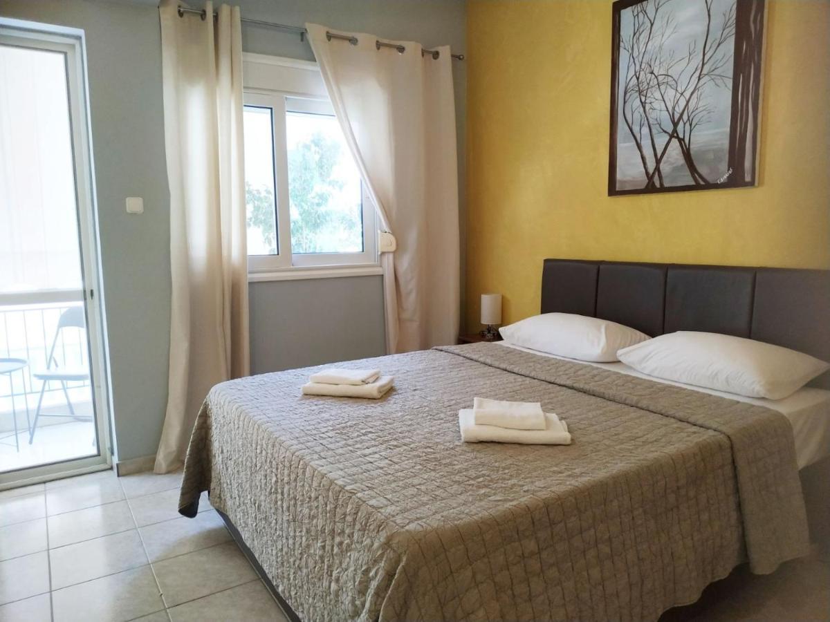 Oscar Studio Kalamata City Centre ภายนอก รูปภาพ